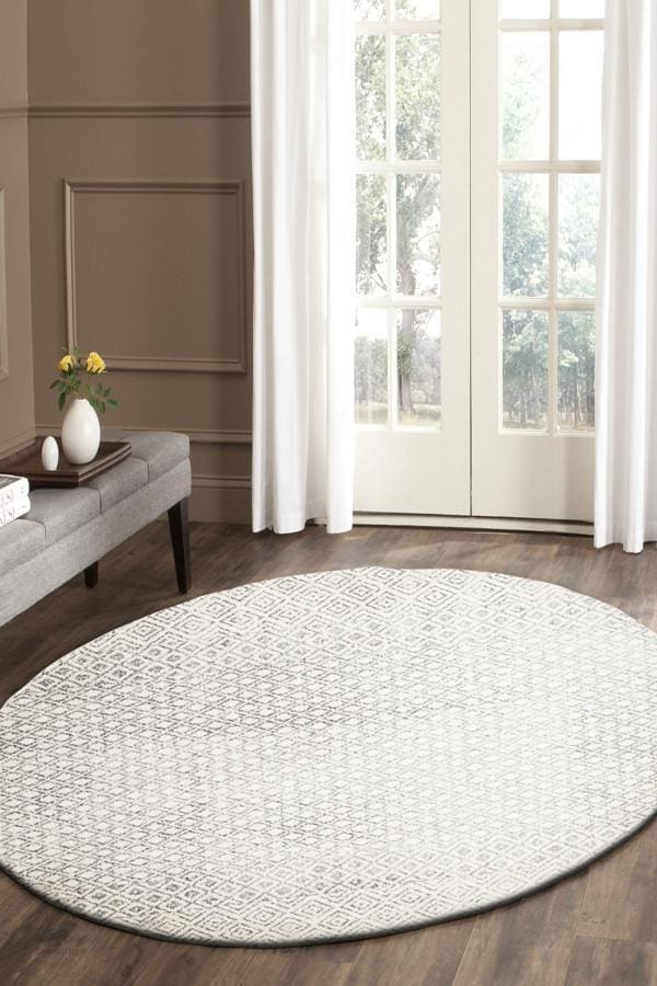 Evoke Diamond Grey Transitional Round Rug Modern